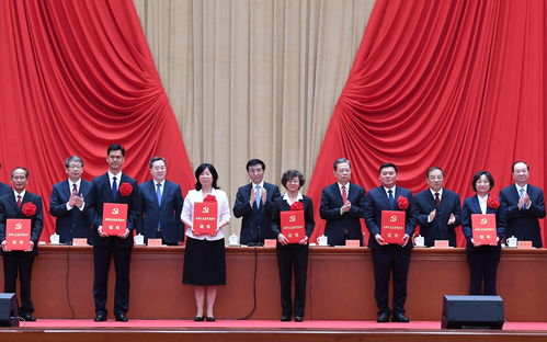 新闻8点见 中组部 中国共产党党员总数为9514.8万名
